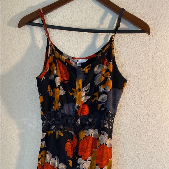 Volcom Dress for sale - Picture 1 of 1
